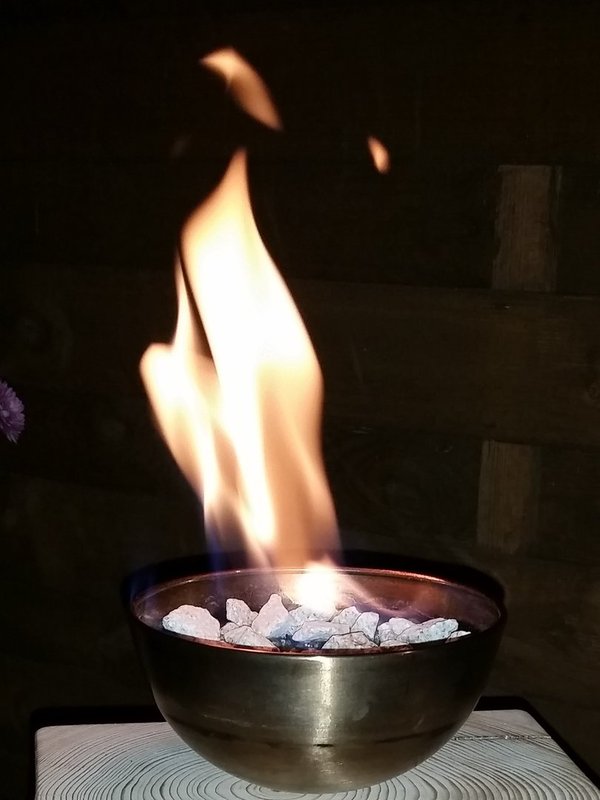 MAKNU Feuer-Balken  „Eichenbalken" die etwas andere Feuerschale (1100)
